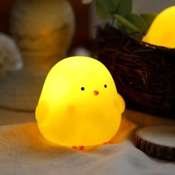 NEW Cute Yellow Chick Duck Night Light! So Adorable Soft Warm Light - Picture 1 of 2